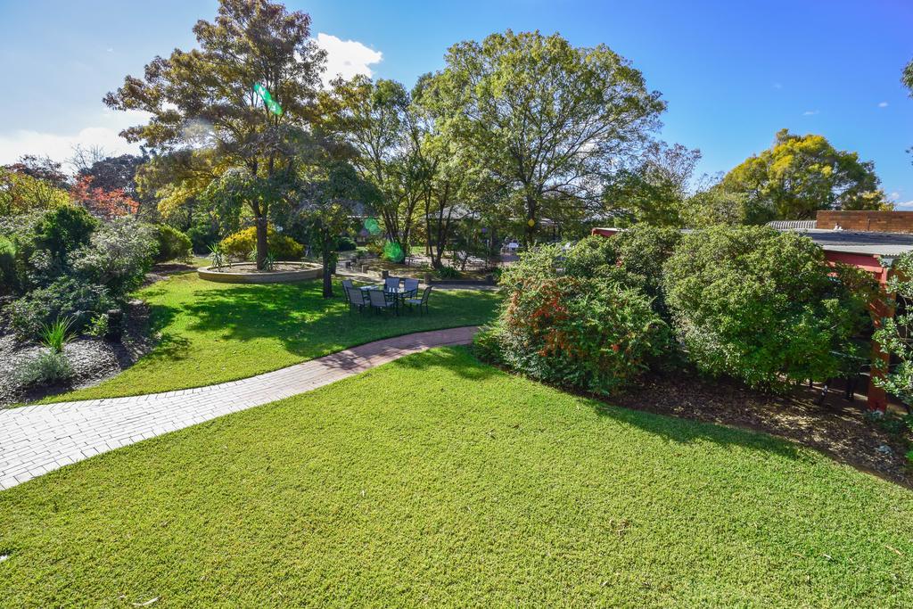 River Country Inn (Adults Only) Moama Extérieur photo
