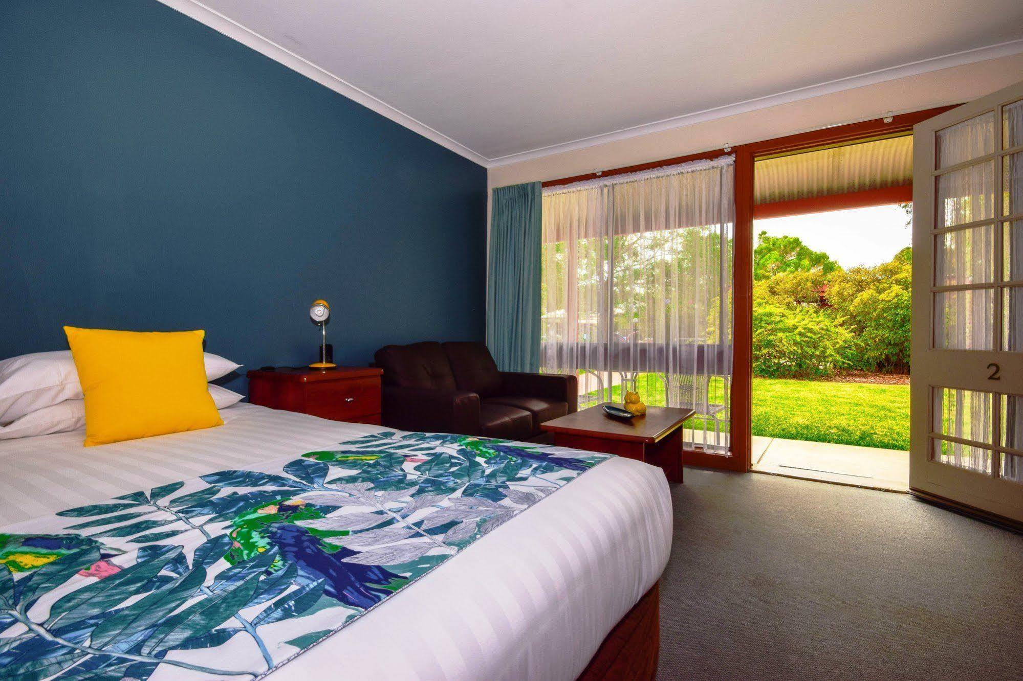River Country Inn (Adults Only) Moama Extérieur photo