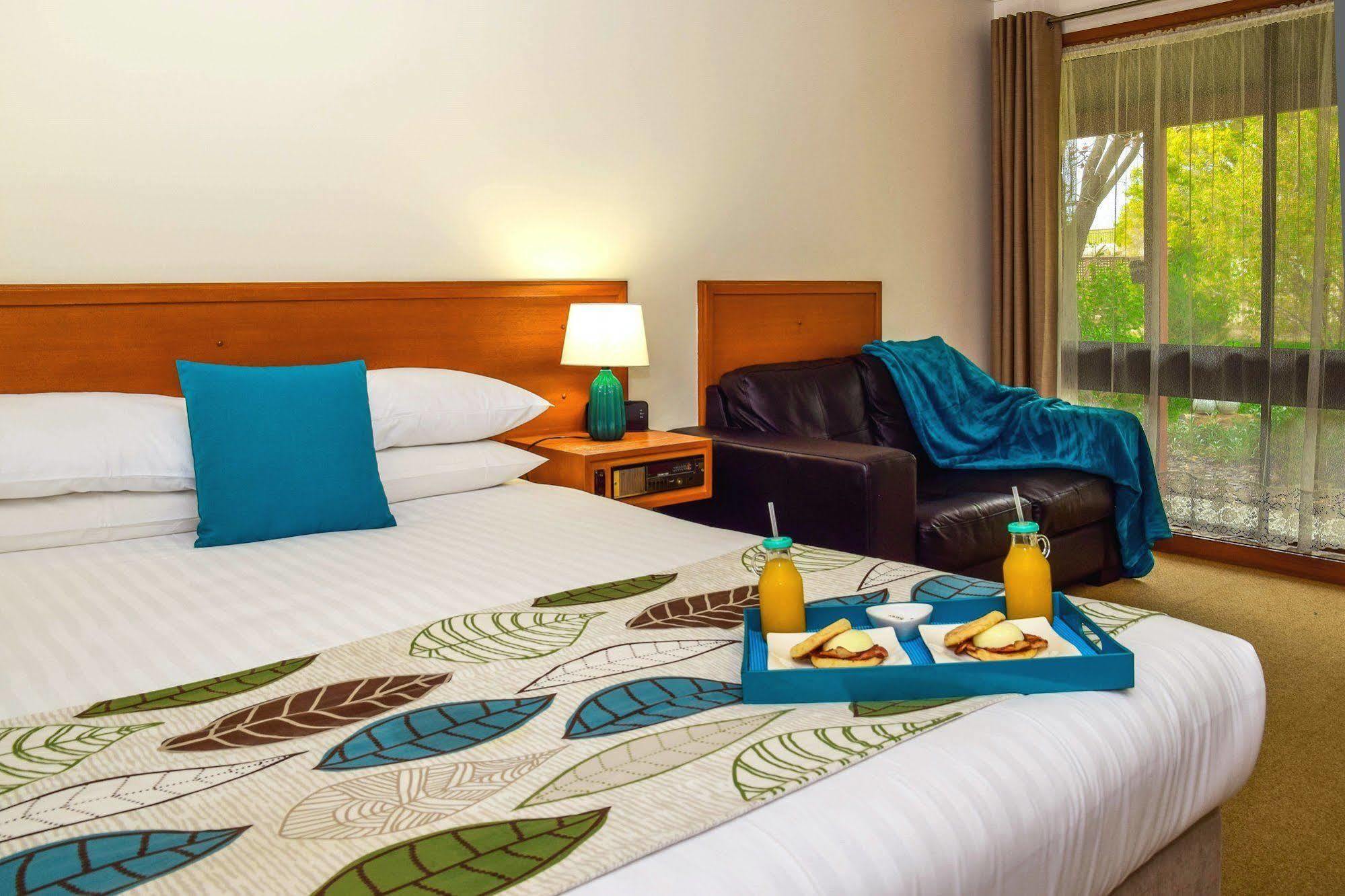 River Country Inn (Adults Only) Moama Extérieur photo