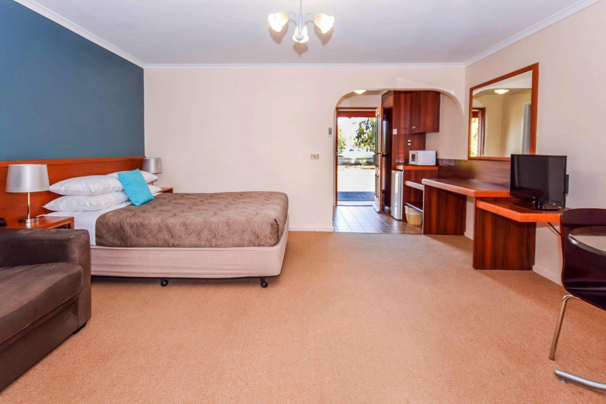 River Country Inn (Adults Only) Moama Extérieur photo